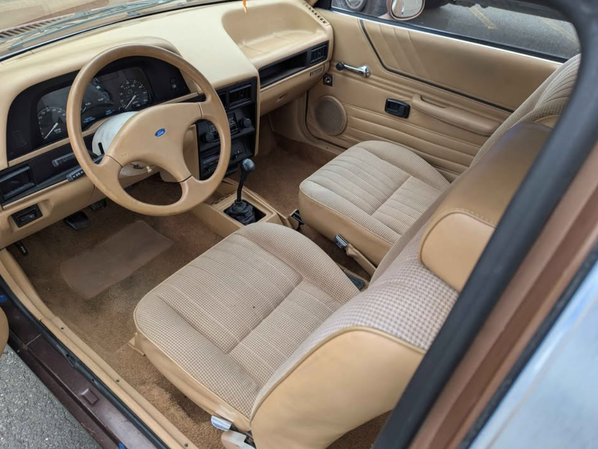1984 Ford Escort